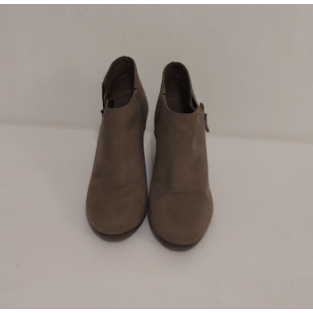 Laundry Women's Taupe Ankle Wedge Boots Faux Suede Size 7.5 VALOR